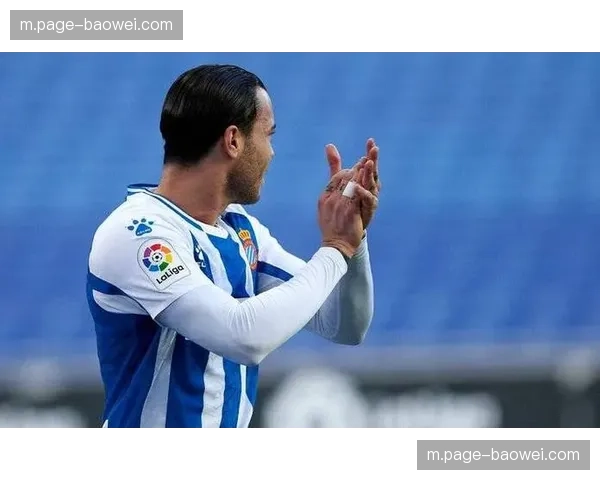 丰塞卡被换下前贡献有限，奥维耶多边路球员突破成功率低下