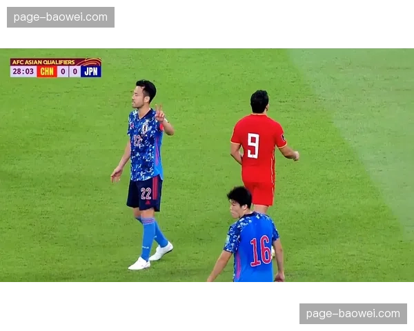 川渝德比3-3平局展现对攻大战 两队合计射门25次攻防转换迅速